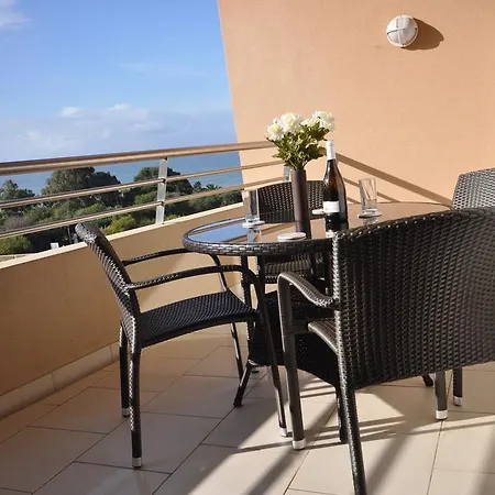 Quinta Da Barracuda Apartment *